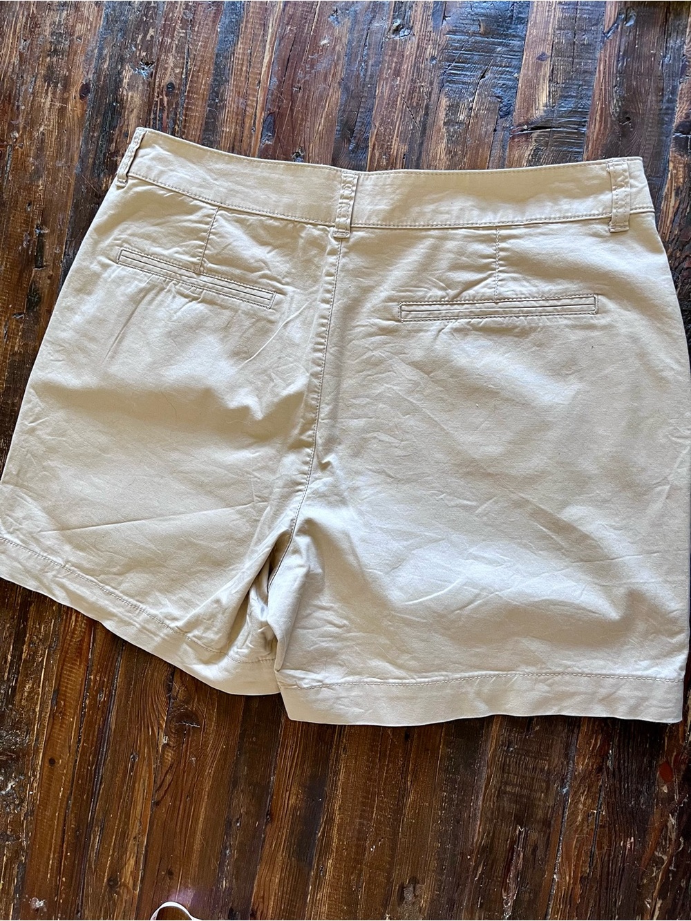 Old Navy Trio of High Waist Everyday Shorts: Tan,Gray, Green Sz 12 EUC - Picture 3 of 16